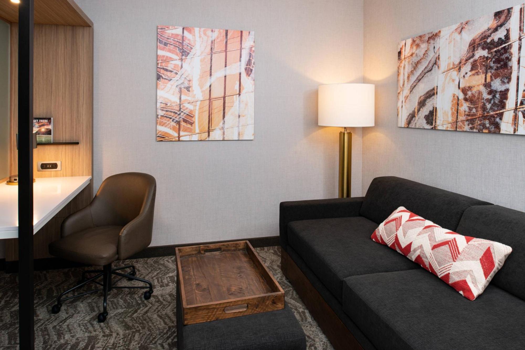Springhill Suites By Marriott Kansas City Northeast Exterior foto